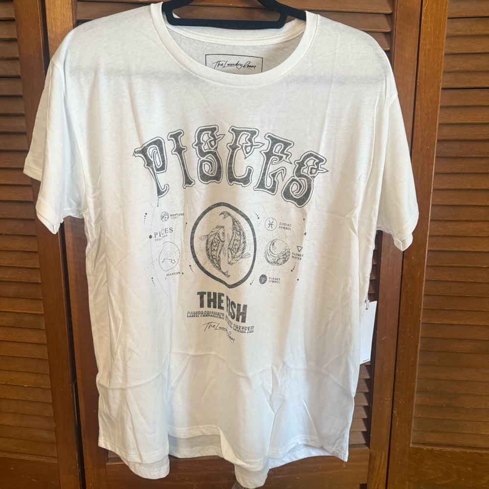 The Laundry Room Oversized White Pisces Tee